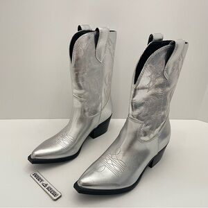 Indigo Road Western Boots Womens Yoley Mid Shaft Metallic Silver